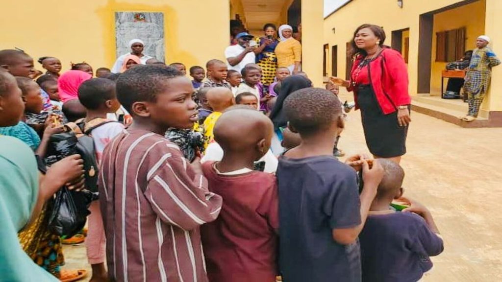 ijede-council-mayoress-summer-coaching-visit