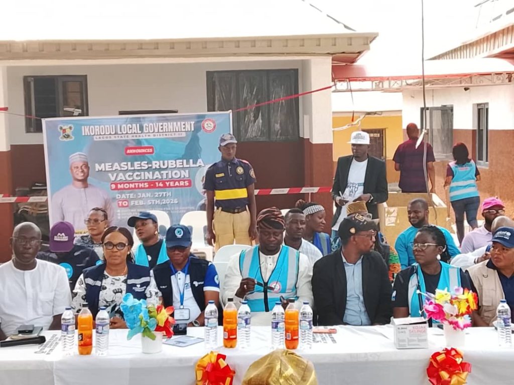 ladega-flags-off-measles-rubella-vaccination-drive